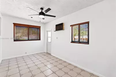 3155 NW 81st Ter, Miami, FL 33147 - Photo 36