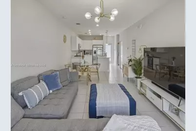 8201 NW 41st St #D-205, Doral, FL 33166 - Photo 12
