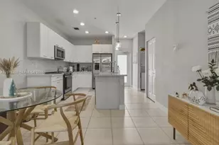 8201 NW 41st St, Doral, FL 33166 - Photo 4