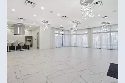 8201 NW 41st St #D-205, Doral, FL 33166 - Photo 32