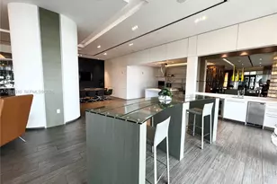 17111 Biscayne Blvd, North Miami Beach, FL 33160 - Photo 24