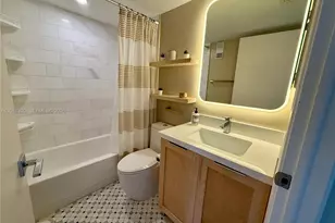 770 Claughton Island Dr, Miami, FL 33131 - Photo 12