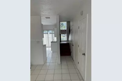 3005 NW 5th Ter #2, Pompano Beach, FL 33064 - Photo 4