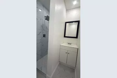 133 NW 43rd Pl #B, Miami, FL 33126 - Photo 14