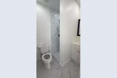 133 NW 43rd Pl #B, Miami, FL 33126 - Photo 16