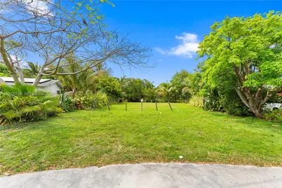 1031 NW 21st St, Fort Lauderdale, FL 33311 - Photo 8