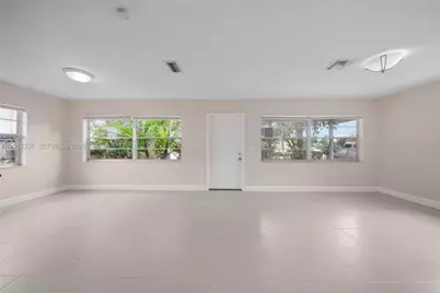 429 Avenida Hermosa, West Palm Beach, FL 33405 - Photo 10