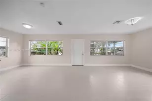 429 Avenida Hermosa, West Palm Beach, FL 33405 - Photo 10