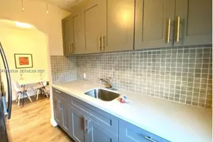 7630 Byron Ave, Miami Beach, FL 33141 - Photo 8