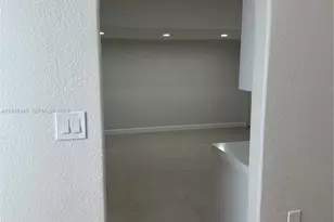 [Address not provided], Miami, FL 33185 - Photo 6