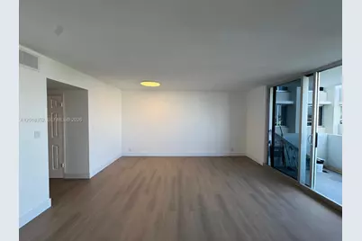 1200 West Ave #611, Miami Beach, FL 33139 - Photo 4