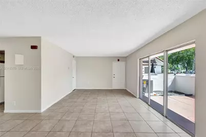 3200 Coral Springs Dr #106, Coral Springs, FL 33065 - Photo 10