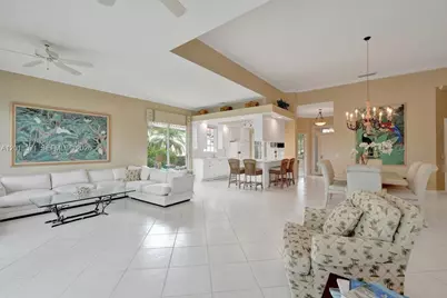 7968 SE Double Tree Dr, Hobe Sound, FL 33455 - Photo 6