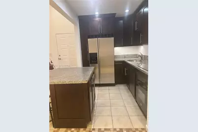 7160 NW 179th St #302, Hialeah, FL 33015 - Photo 2