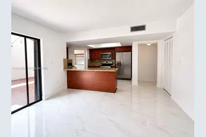 9123 SW 112th Ct, Miami, FL 33176 - Photo 10