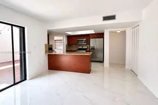 9123 SW 112th Ct, Miami, FL 33176 - Photo 10