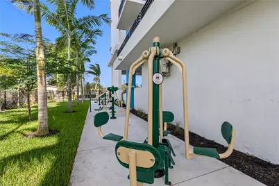 4 N Federal Hwy #227, Dania Beach, FL 33004 - Photo 24