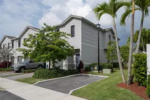 844 NW 3rd Way, Pompano Beach, FL 33060 - Photo 2