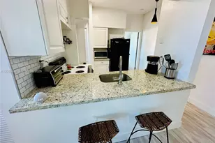 1200 Euclid Ave, Miami Beach, FL 33139 - Photo 10