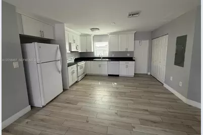 4393 Davis Rd #2, Lake Worth, FL 33461 - Photo 2