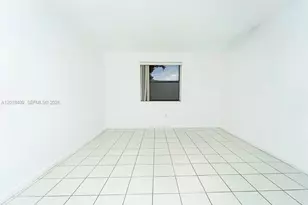 576 NW 114th Ave, Sweetwater, FL 33172 - Photo 6