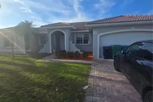 15523 SW 171st St, Miami, FL 33187 - Photo 2