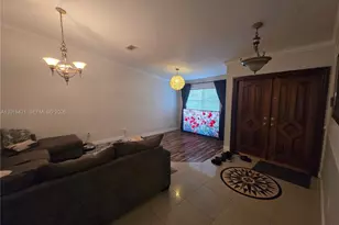 13521 SW 182nd St, Miami, FL 33177 - Photo 8