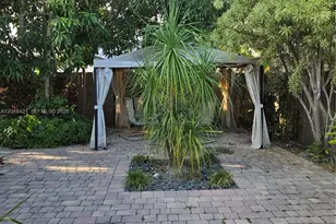 13521 SW 182nd St, Miami, FL 33177 - Photo 6