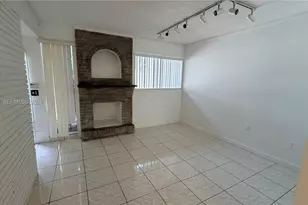 9155 Fontainebleau Blvd, Miami, FL 33172 - Photo 14