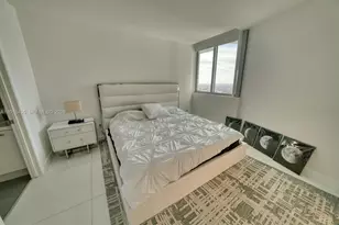 92 SW 3rd St, Miami, FL 33130 - Photo 12