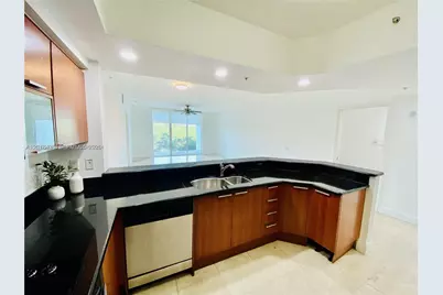 14951 Royal Oaks Ln #405, North Miami, FL 33181 - Photo 8