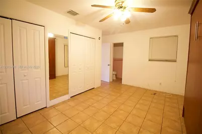 125 SW 3rd Ave, Hallandale Beach, FL 33009 - Photo 14