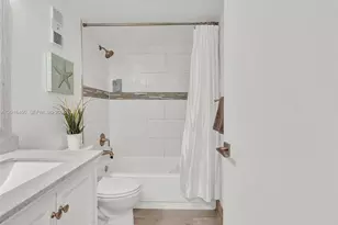 7840 NW 50th St, Lauderhill, FL 33351 - Photo 26