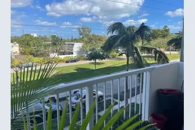 2020 NE 135th St #303, North Miami, FL 33181 - Photo 14