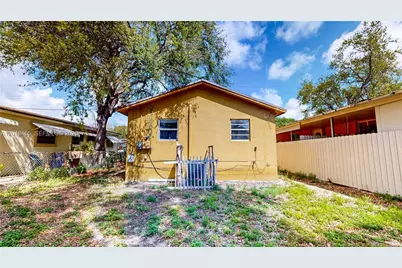 2760 NW 58th St, Miami, FL 33142 - Photo 30