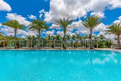10447 NW 66th St, Doral, FL 33178 - Photo 38