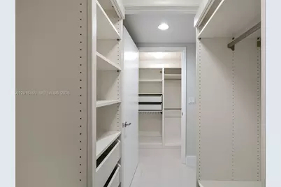 495 Brickell Ave #2703, Miami, FL 33131 - Photo 14