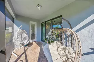 2454 Primrose Pl, Oakland Park, FL 33309 - Photo 38