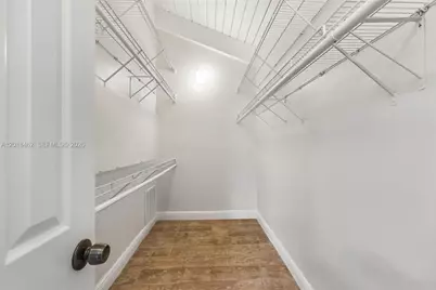2731 S Parkview Dr, Hallandale Beach, FL 33009 - Photo 10