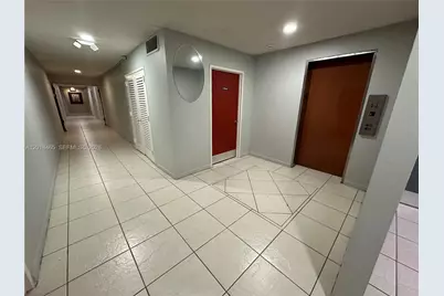 7118 Bonita Dr #305, Miami Beach, FL 33141 - Photo 12