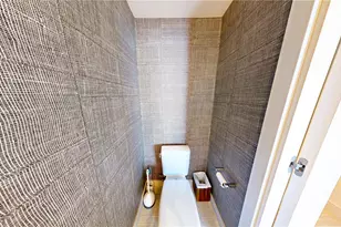 1451 Brickell Ave, Miami, FL 33131 - Photo 4