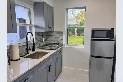 1025 NW 55th St, Miami, FL 33127 - Photo 26
