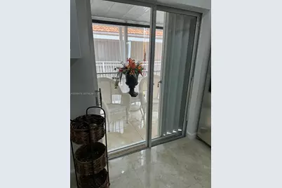 2485 W 76th St #201, Hialeah, FL 33016 - Photo 12