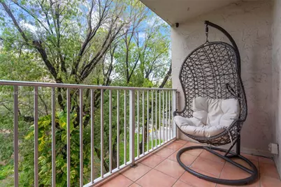 8511 NW 8th St #309, Miami, FL 33126 - Photo 14