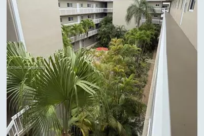 7815 Camino Real #i417, Miami, FL 33143 - Photo 2