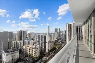 1111 SW 1st Ave, Miami, FL 33130 - Photo 18