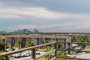 600 Three Islands Boulevard, Hallandale Beach, FL 33009 - Photo 4