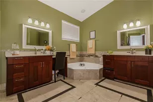 1220 W Bel Aire Dr W, Pembroke Pines, FL 33027 - Photo 16