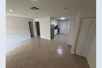 808 SW 30th St #Rear, Fort Lauderdale, FL 33315 - Photo 4