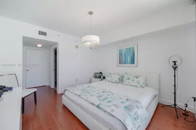 16699 Collins Ave #1804, Sunny Isles Beach, FL 33160 - Photo 14